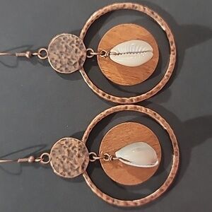 Vintage Circle Shape with Shell Earrings